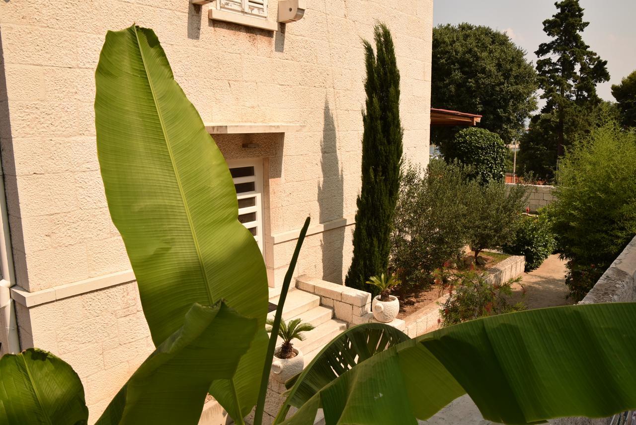 At Location Split